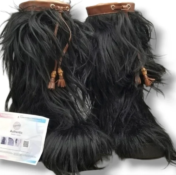 GUCCI Yeti Siberian Goat Hair Black Fur Vintage winter boots with COA - Picture 2 of 16